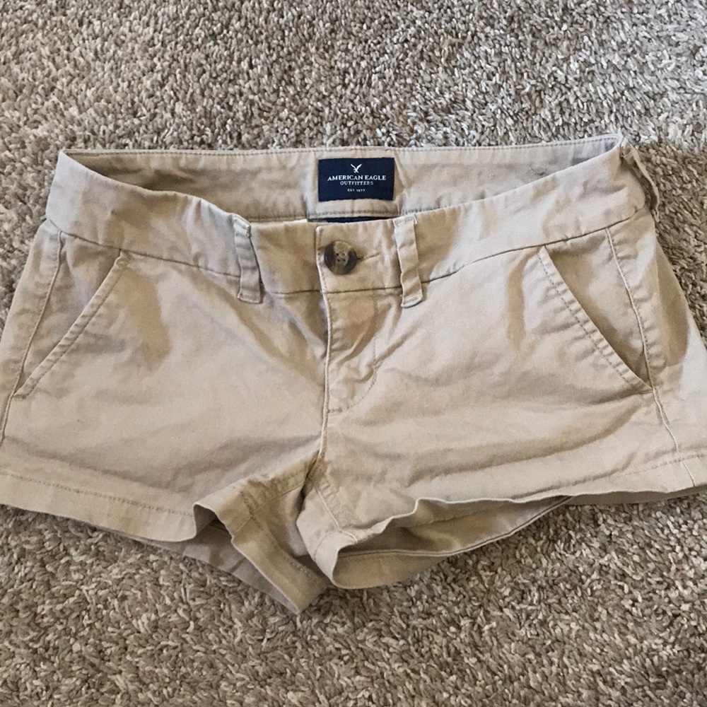 tan shorts American Eagle